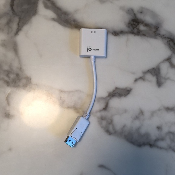 J5Create DisplayPort to HDMI Adapter (JDA154) - Picture 2 of 2